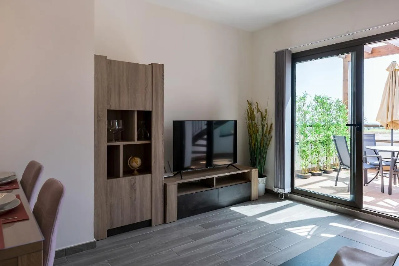 Casa Albatros - Luxurioeses Penthouse-Apartment Caleta De Fuste 0*,  Spain